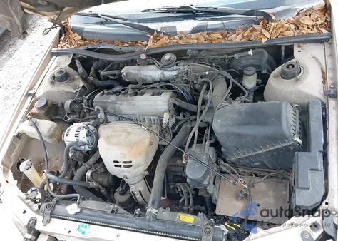 1999 Toyota Camry Ce/Le/Xle z USA, uszkodzony, nr VIN JT2BG22K5X0302188